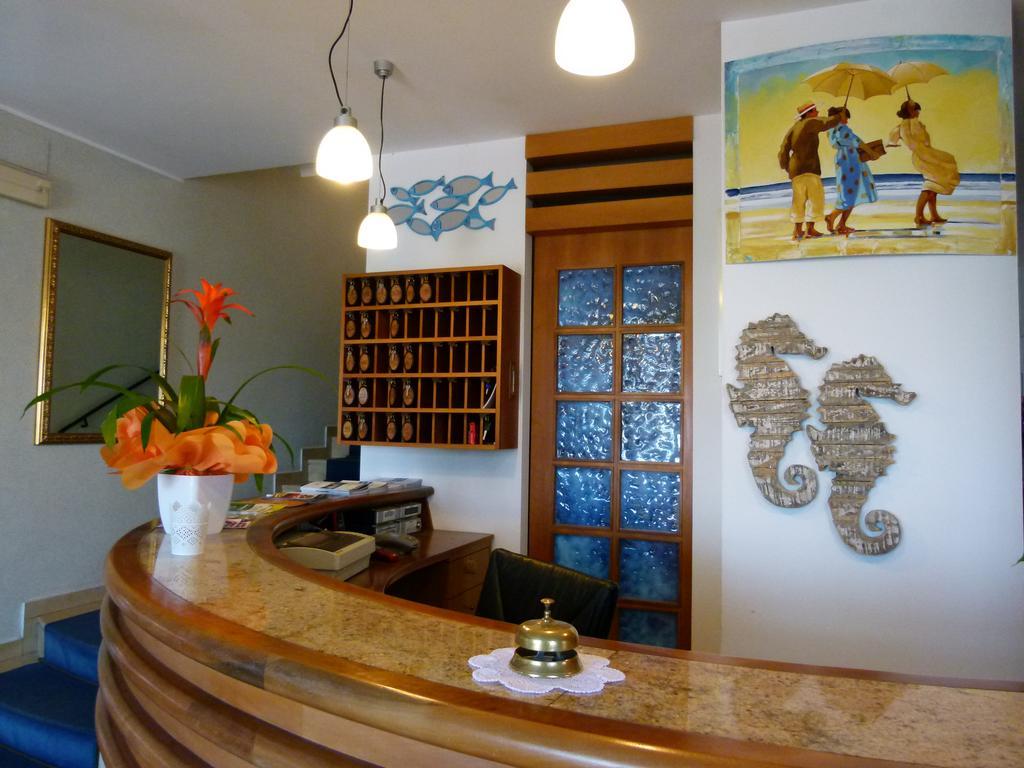 Hotel Paradise Fano Exterior photo